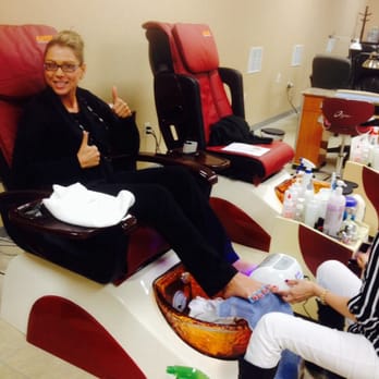 Lovely Nails - Nail Salons Near Me - Champaign, Illinois
