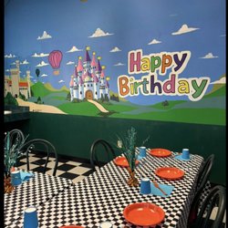 Balloon Party Room!