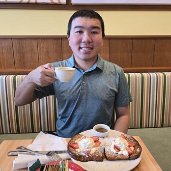 Waking Daisy - Breakfast & Brunch Near Me - Brookfield, Wisconsin Waking Daisy - Breakfast & Brunch Near Me - Brookfield, Wisconsin