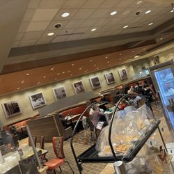 Jerry's Nugget Casino - View of restaurant.