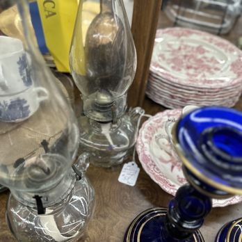 The Shops on Main - Oil lamps - Antiques Near Me - Lancaster, South Carolina The Shops on Main - Oil lamps - Antiques Near Me - Lancaster, South Carolina