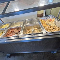 U.S. 6 Diner - Weekend breakfast buffet