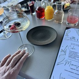 DeVINE - Mimosa - Desserts Near Me - Redding, California
