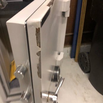 Boswell Safe & Vault - Finish falling off - Safe Stores Near Me - Temecula, California