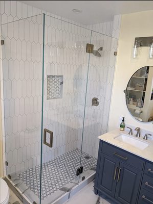 Glass & Mirrors - Cota Glass can cut, fit, install and replace glass in residential, commercial and industrial buildings, on exterior walls of buildings and other structures, and in furniture and other products. mirrors and frameless glass showers. Dual glazed glass replacement, Low-e, Argon insulation, laminated or tempered. Vintage Wood window sash, repair and restoration. Storefront aluminum and glass installation and replacement, or repair. Glass & Mirrors - Cota Glass can cut, fit, install and replace glass in residential, commercial and industrial buildings, on exterior walls of buildings and other structures, and in furniture and other products. mirrors and frameless glass showers. Dual glazed glass replacement, Low-e, Argon insulation, laminated or tempered. Vintage Wood window sash, repair and restoration. Storefront aluminum and glass installation and replacement, or repair.