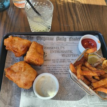 Roosevelts - Angler's Fish & Chips with The Yellowstone Campfire. - American Near Me - Jackson, Wyoming
