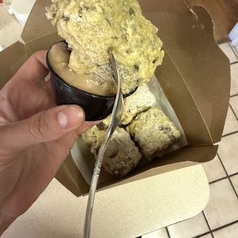 Goma - Tempura brownie - Sushi Bars Near Me - Cleveland, Ohio Goma - Tempura brownie - Sushi Bars Near Me - Cleveland, Ohio