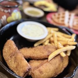 Maggie's Cafe - Fish & chips