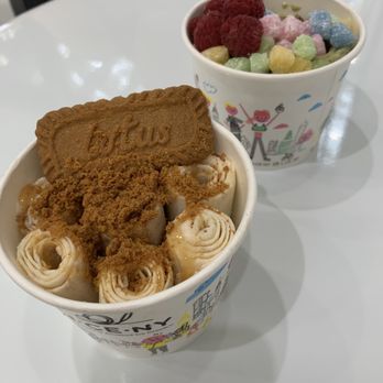 I CE NY Baldwin Park - Biscoff Cookies and Cream - Ice Cream & Frozen Yogurt Near Me - Orlando, Florida I CE NY Baldwin Park - Biscoff Cookies and Cream - Ice Cream & Frozen Yogurt Near Me - Orlando, Florida