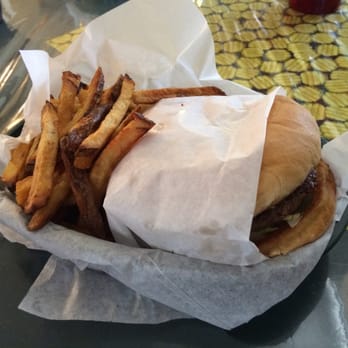 Green Pickle Grill - Burgers Near Me - Glen Rose, Texas