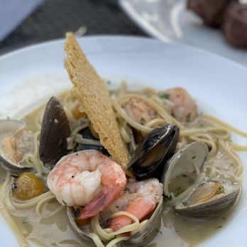 Mohawk House - SEAFOOD SCAMPI - New American Near Me - Sparta, New Jersey