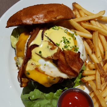 Lighthouse - Brunch burger - Breakfast & Brunch Near Me - Newport Beach, California Lighthouse - Brunch burger - Breakfast & Brunch Near Me - Newport Beach, California