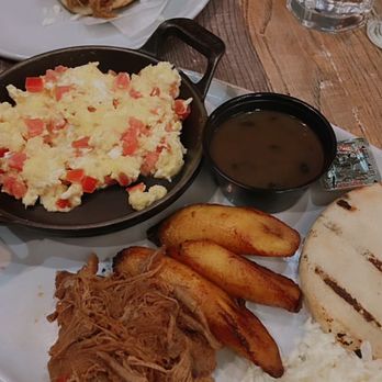 Luka Restaurant - Top left: Carne Asada Arepa. Main plate: Criollo Classic - Latin American Near Me - Doral, Florida Luka Restaurant - Top left: Carne Asada Arepa. Main plate: Criollo Classic - Latin American Near Me - Doral, Florida