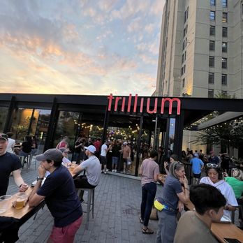 Trillium Fenway - Beautiful sky - Breweries Near Me - Boston, Massachusetts Trillium Fenway - Beautiful sky - Breweries Near Me - Boston, Massachusetts