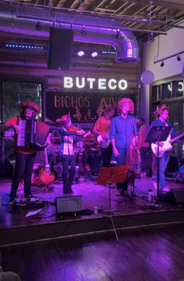 Buteco EAV by null