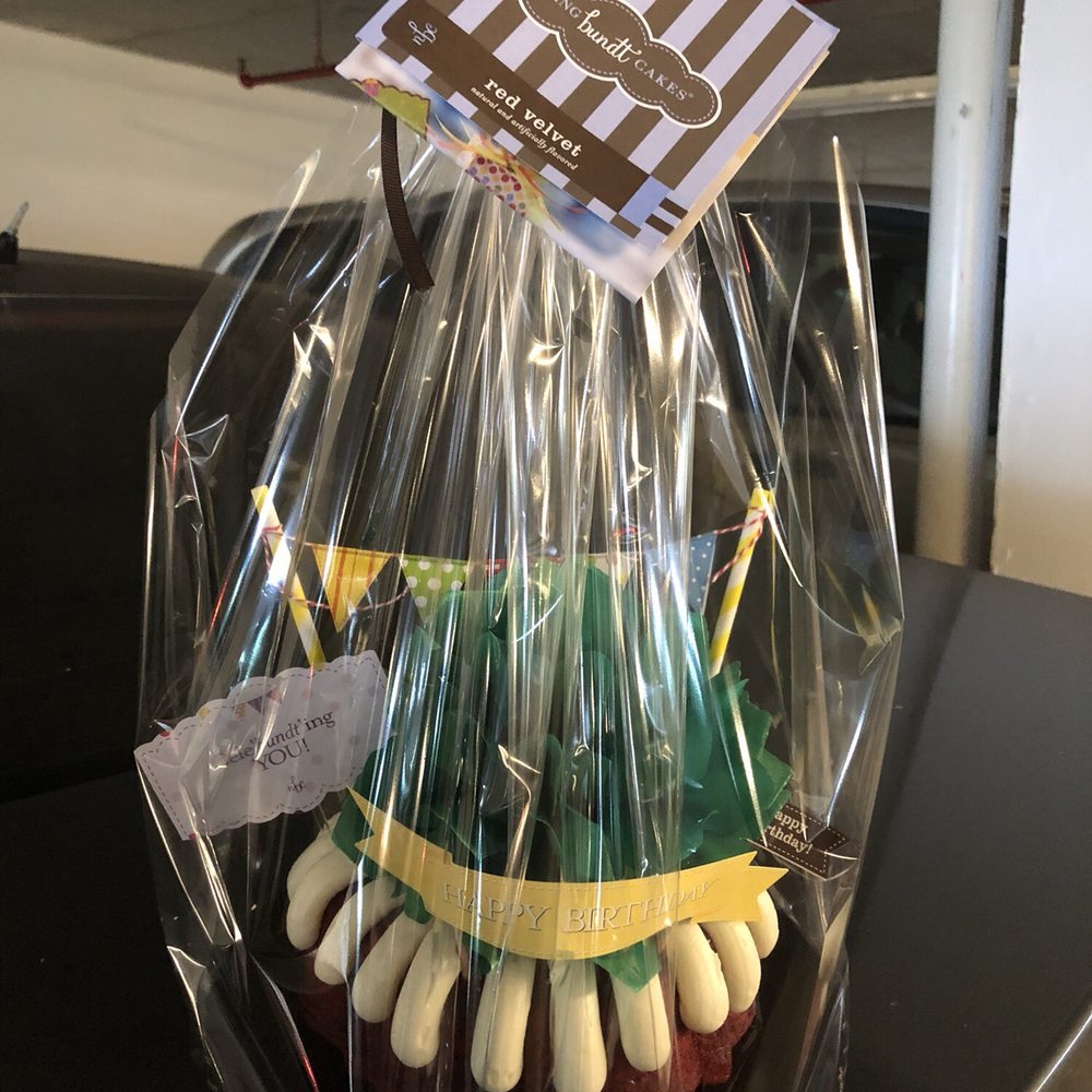 Nothing Bundt Cakes - Bakeries Near Me - Miami, Florida