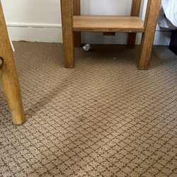 Lake Lodge Cabins - Dirty room