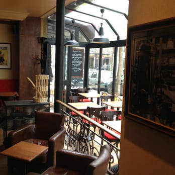 Au Relais Chardon - Bistros Near Me - Paris, 75