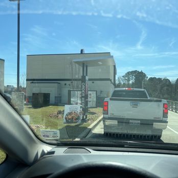 Panda Express - the view from inside of a car - Chinese Near Me - Ruston, Louisiana