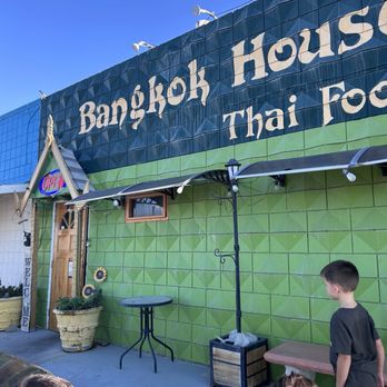 Bangkok House Restaurant - Outside the restaurant - Thai Near Me - Ridgecrest, California