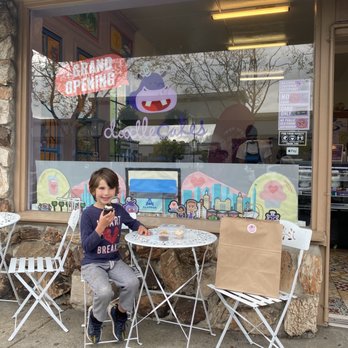 Doodlecakes - Bakeries Near Me - Alameda, California