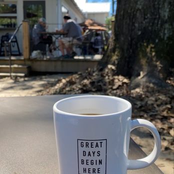 FE Pops - Coffee and a cute atmosphere outside. - Breakfast & Brunch Near Me - Florence, South Carolina FE Pops - Coffee and a cute atmosphere outside. - Breakfast & Brunch Near Me - Florence, South Carolina