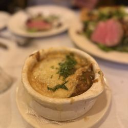 Gar Woods Grill & Pier - French onion soup