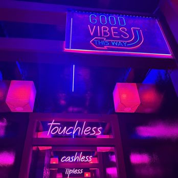 Moshi Moshi - Biscayne Blvd - Sushi Bars Near Me - Miami, Florida