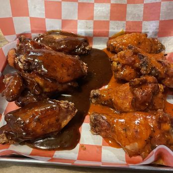 Wing Champ - Wings Jamaican Jerk & Lemon Pepper Hot - Chicken Wings Near Me - Sharonville, Ohio
