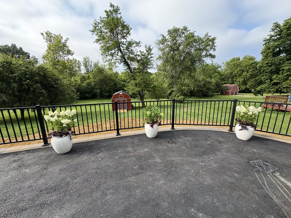 Gabriel's Lawn and Landscape - tree service in Crestwood, KY