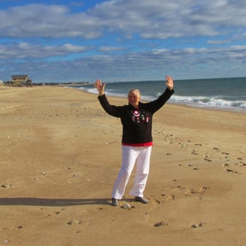 Charlestown Town Beach - You meet some scruffy people on this beach - Beaches Near Me - Charlestown, Rhode Island