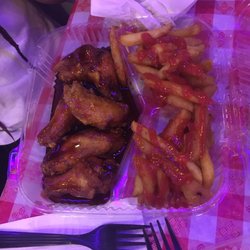 Southern Bbq Wings & Fries