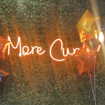 More Curry! - Interior - Indian Near Me - Corona, California