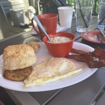 Ruby Sunshine Charlotte Southend - Southern Breakfast - Breakfast & Brunch Near Me - Charlotte, North Carolina