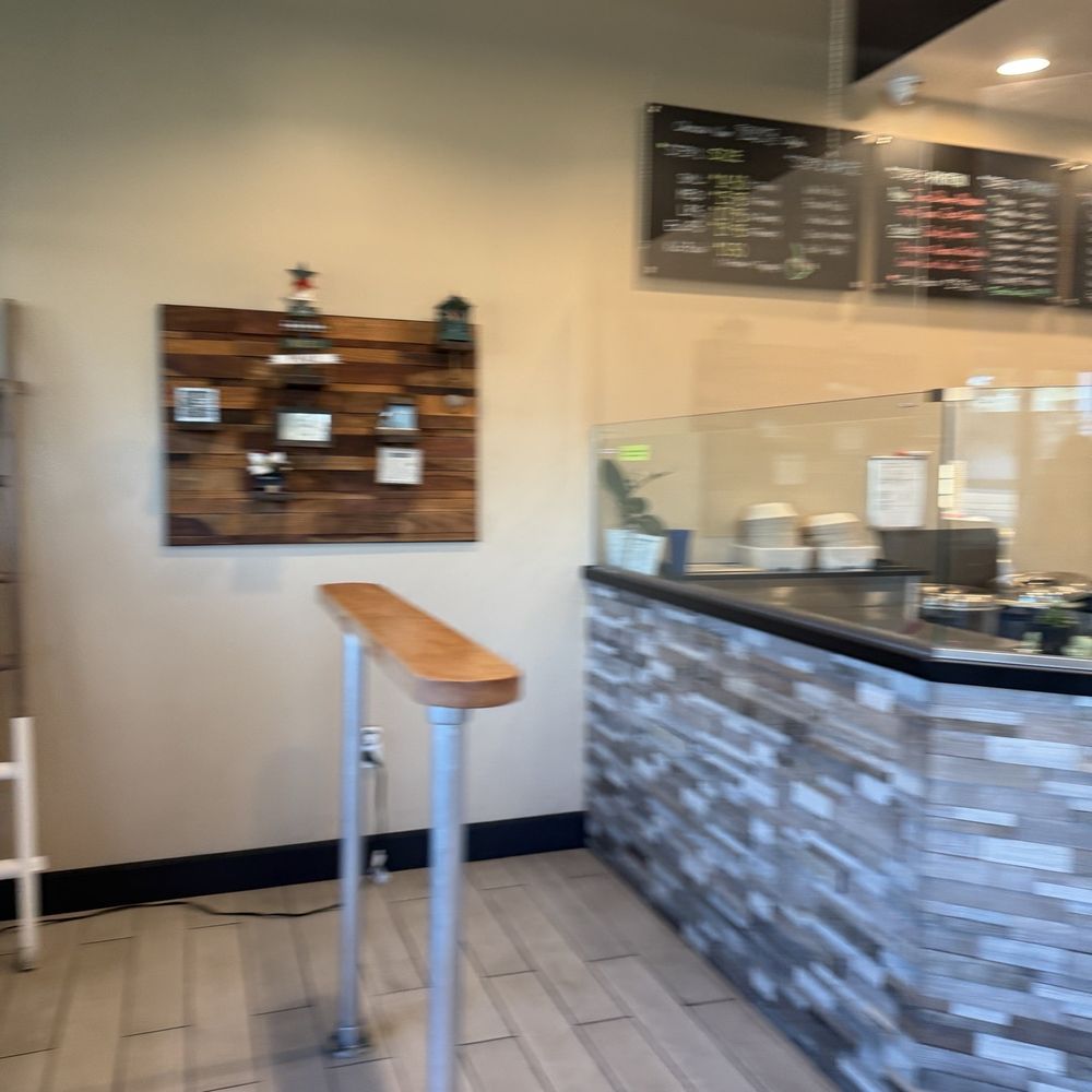 Poke Tiki - Inside - Hawaiian Near Me - Irvine, California Poke Tiki - Inside - Hawaiian Near Me - Irvine, California