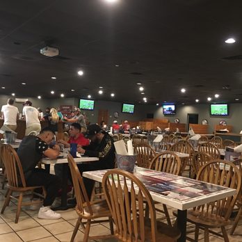 Grid Iron Grub And Pub - Chicken Wings Near Me - Centre, Alabama