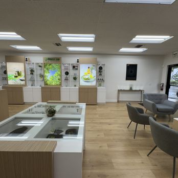Miracle Leaf - Medical Cannabis Referrals Near Me - West Palm Beach, Florida