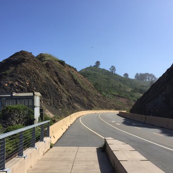 Devil's Slide Coastal Trail - Fun hike ! - Hiking Near Me - Pacifica, California