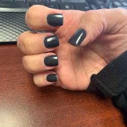 Sophin Nails - Cute squared acrylic bails - love this color