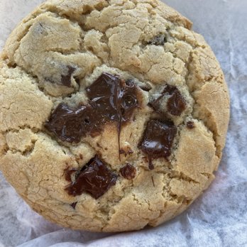 Cloud Cookie - chocolate chunk - Desserts Near Me - Chicago, Illinois Cloud Cookie - chocolate chunk - Desserts Near Me - Chicago, Illinois