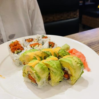 Fukulala - Peachtree Roll and Spicy Tuna Roll - Japanese Near Me - Suwanee, Georgia