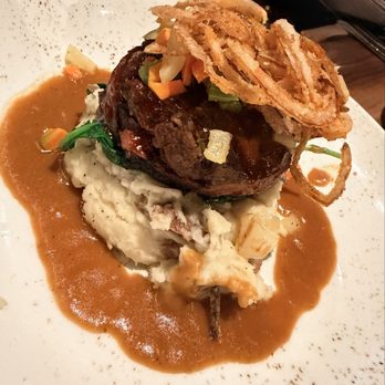 Lazy Dog Restaurant & Bar - New American Near Me - Cerritos, California