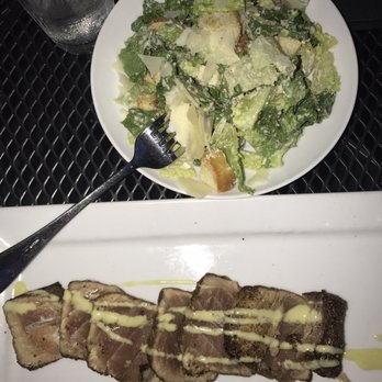 Scarlet Oak Tavern - Very bland seared tuna - New American Near Me - Hingham, Massachusetts Scarlet Oak Tavern - Very bland seared tuna - New American Near Me - Hingham, Massachusetts