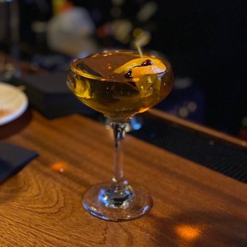 The Blacksmith - Rye Manhattan - American Near Me - Pembroke, Massachusetts