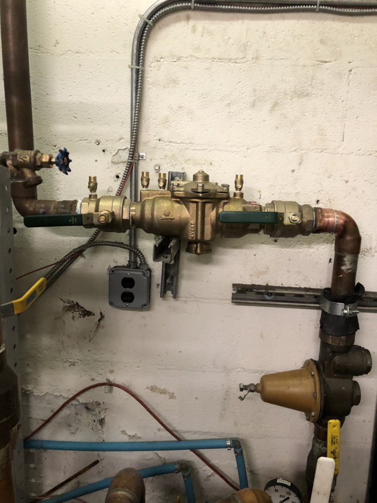 Slide of Everest Plumbing