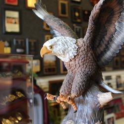Lubin's Awards & Promotional Products