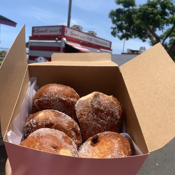 Leonard's Bakery - Original, haupia, dobash - Bakeries Near Me - Honolulu, Hawaii