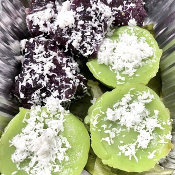 Kuih Cafe - Kuih set - Desserts Near Me - New York, New York Kuih Cafe - Kuih set - Desserts Near Me - New York, New York