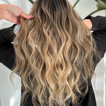 Salon Malia - Hair Salons Near Me - Burlingame, California Salon Malia - Hair Salons Near Me - Burlingame, California