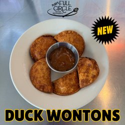 Plier's Full Circle Pub & Restaurant